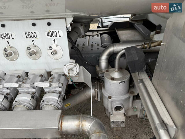 Даф CF 85 2012 у Полтаві на Automoto.ua Білий Даф CF 85, об'ємом двигуна 12 л та пробігом 339 тис. км за 74900 $, фото 8 на Automoto.ua