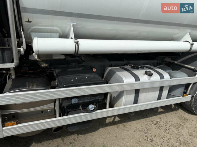 Даф CF 85 2012 у Полтаві на Automoto.ua Білий Даф CF 85, об'ємом двигуна 12 л та пробігом 339 тис. км за 74900 $, фото 20 на Automoto.ua