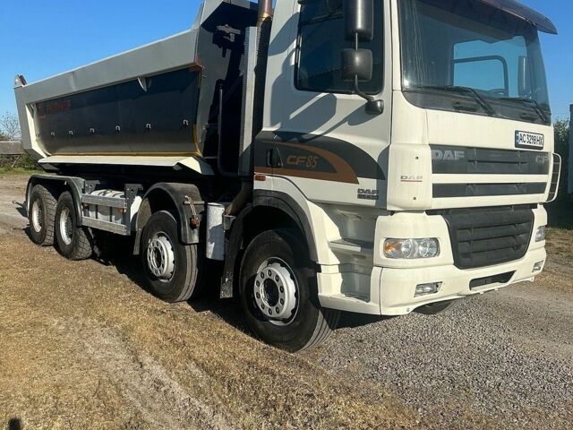 Белый Даф CF 85, объемом двигателя 0 л и пробегом 256 тыс. км за 68000 $, фото 2 на Automoto.ua