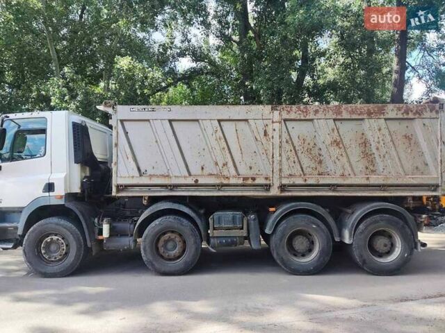 Белый Даф CF 85, объемом двигателя 12.92 л и пробегом 738 тыс. км за 55000 $, фото 3 на Automoto.ua