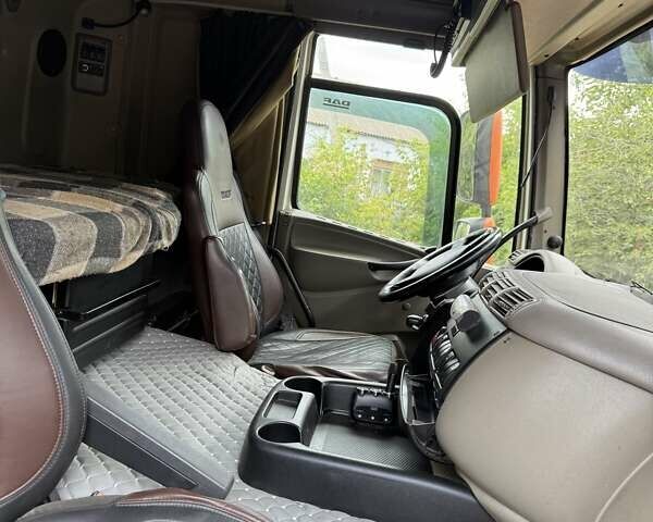 Белый Даф CF 85, объемом двигателя 0 л и пробегом 900 тыс. км за 22500 $, фото 3 на Automoto.ua