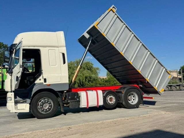 Белый Даф CF 85, объемом двигателя 0 л и пробегом 780 тыс. км за 29000 $, фото 8 на Automoto.ua