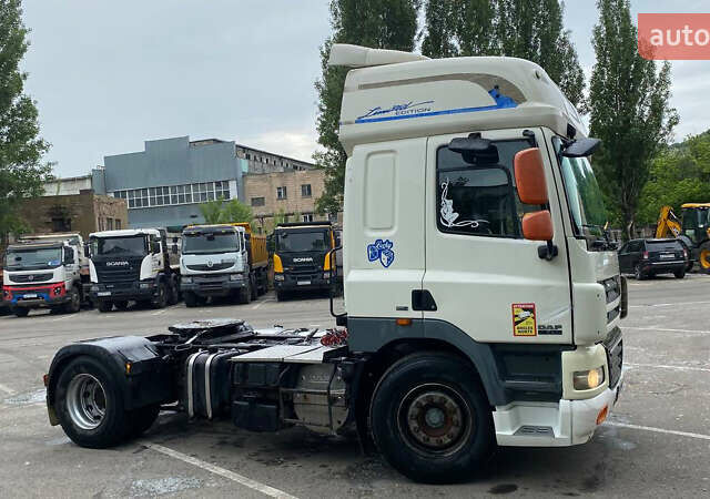 Белый Даф CF 85, объемом двигателя 12.9 л и пробегом 973 тыс. км за 15400 $, фото 2 на Automoto.ua