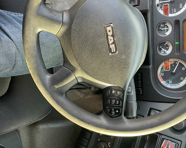 Белый Даф CF 85, объемом двигателя 12.9 л и пробегом 660 тыс. км за 55000 $, фото 14 на Automoto.ua