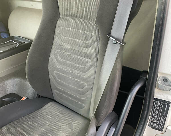 Белый Даф CF 85, объемом двигателя 12.9 л и пробегом 660 тыс. км за 55000 $, фото 19 на Automoto.ua