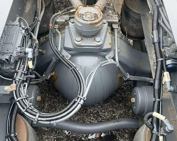 Белый Даф CF 85, объемом двигателя 12.9 л и пробегом 300 тыс. км за 30000 $, фото 5 на Automoto.ua