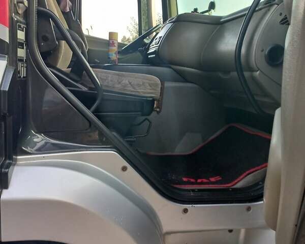 Черный Даф CF 85, объемом двигателя 12.9 л и пробегом 1000 тыс. км за 9500 $, фото 4 на Automoto.ua