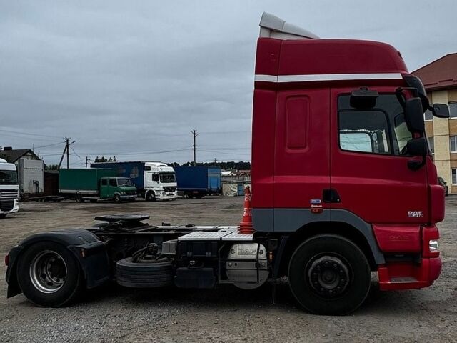Красный Даф CF 85, объемом двигателя 12.9 л и пробегом 966 тыс. км за 13700 $, фото 5 на Automoto.ua