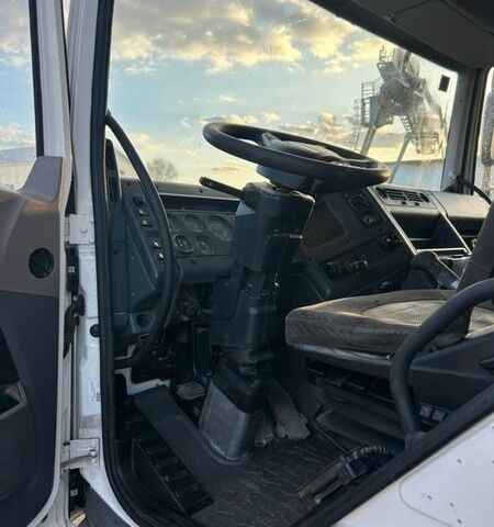 Даф CF 85, объемом двигателя 12 л и пробегом 100 тыс. км за 35500 $, фото 9 на Automoto.ua