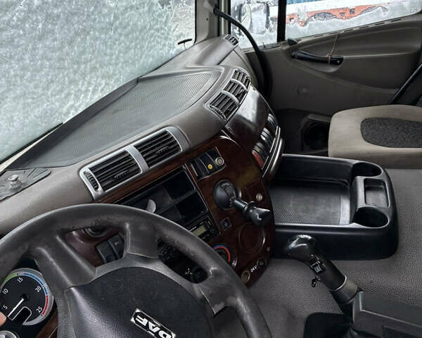 Даф CF 85, объемом двигателя 12.9 л и пробегом 745 тыс. км за 16000 $, фото 6 на Automoto.ua