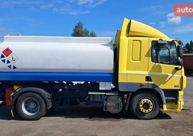 Желтый Даф CF 85, объемом двигателя 12.91 л и пробегом 800 тыс. км за 35000 $, фото 1 на Automoto.ua