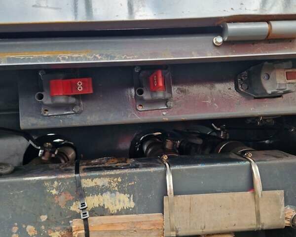 Желтый Даф CF 85, объемом двигателя 12.9 л и пробегом 999 тыс. км за 20900 $, фото 20 на Automoto.ua