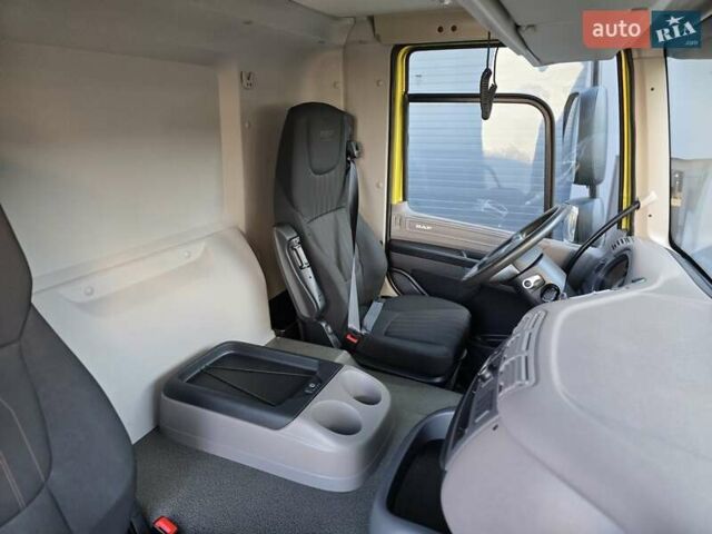 Желтый Даф CF 85, объемом двигателя 12.9 л и пробегом 22 тыс. км за 158000 $, фото 25 на Automoto.ua