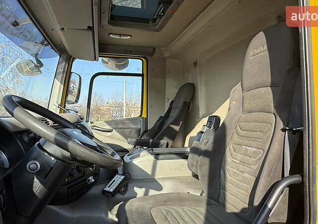 Желтый Даф CF 85, объемом двигателя 12.9 л и пробегом 280 тыс. км за 39027 $, фото 7 на Automoto.ua
