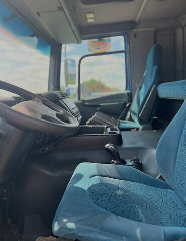 Синий Даф CF 85, объемом двигателя 12.58 л и пробегом 1000 тыс. км за 23000 $, фото 2 на Automoto.ua