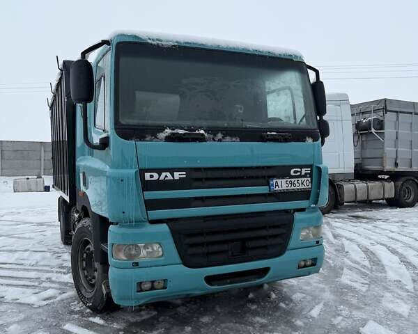 Синий Даф CF 85, объемом двигателя 12 л и пробегом 990 тыс. км за 23500 $, фото 1 на Automoto.ua