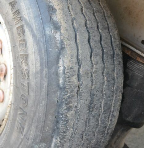 Даф Другая 2004 в Сумах на Automoto.ua Даф Другая, объемом двигателя 0 л и пробегом 0 тыс. км за 19000 $, фото 13 на Automoto.ua