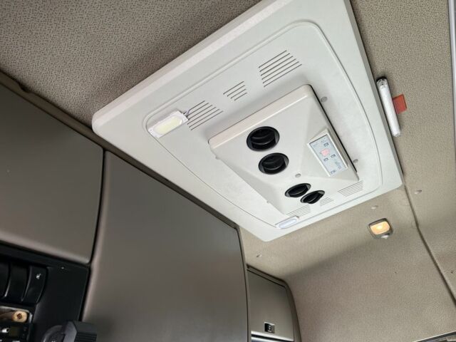 Даф Другая 2013 в Никополе на Automoto.ua Даф Другая, объемом двигателя 0 л и пробегом 0 тыс. км за 39000 $, фото 20 на Automoto.ua