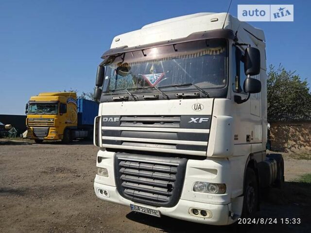 Білий Даф XF 105, об'ємом двигуна 12.9 л та пробігом 165 тис. км за 15000 $, фото 1 на Automoto.ua