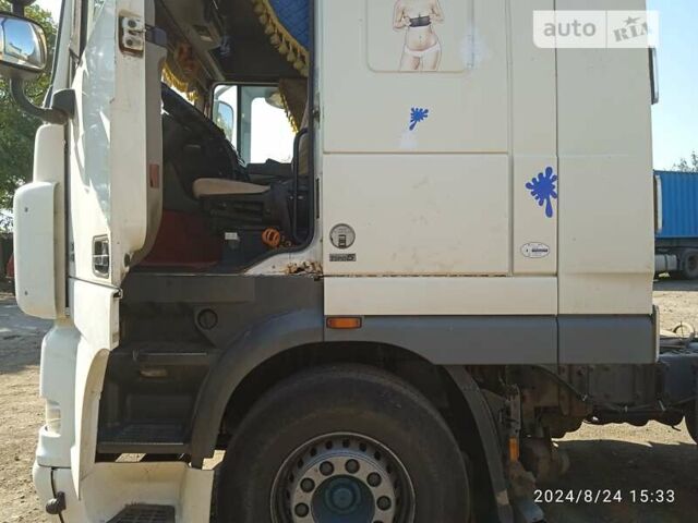 Білий Даф XF 105, об'ємом двигуна 12.9 л та пробігом 165 тис. км за 15000 $, фото 3 на Automoto.ua