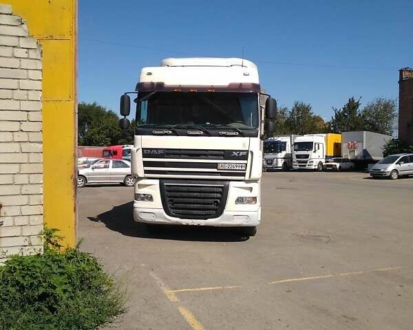 Белый Даф XF 105, объемом двигателя 12.9 л и пробегом 1 тыс. км за 15800 $, фото 5 на Automoto.ua