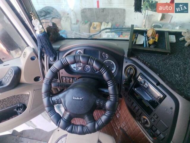 Белый Даф XF 105, объемом двигателя 12.9 л и пробегом 1000 тыс. км за 18000 $, фото 4 на Automoto.ua