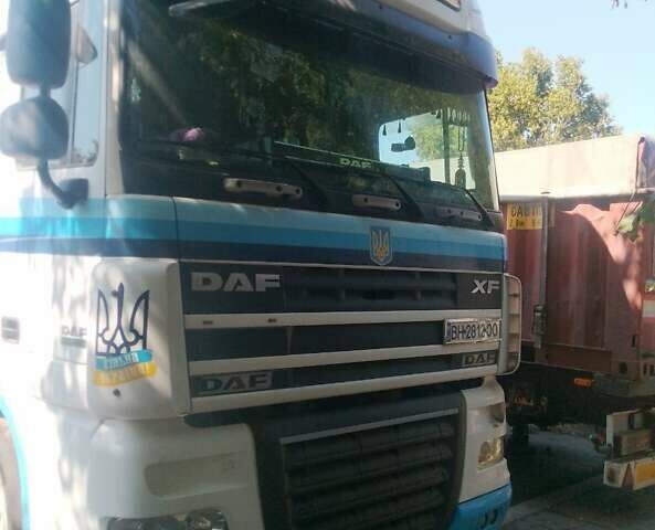 Белый Даф XF 105, объемом двигателя 12.9 л и пробегом 1000 тыс. км за 18000 $, фото 5 на Automoto.ua