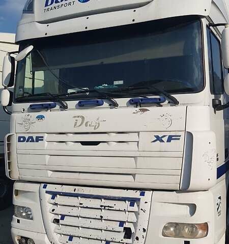 Белый Даф XF 105, объемом двигателя 12.9 л и пробегом 950 тыс. км за 20000 $, фото 3 на Automoto.ua