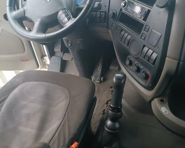 Даф XF 105 2011 у Умани на Automoto.ua Білий Даф XF 105, об'ємом двигуна 12.9 л та пробігом 1 тис. км за 14000 $, фото 6 на Automoto.ua