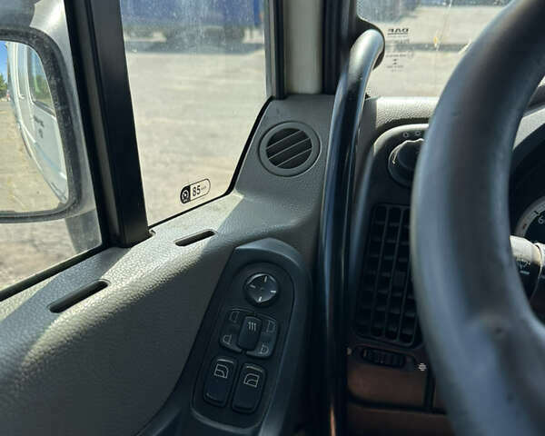 Белый Даф XF 105, объемом двигателя 12.9 л и пробегом 1000 тыс. км за 39999 $, фото 12 на Automoto.ua