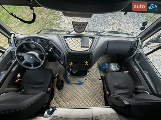 Белый Даф XF 105, объемом двигателя 12.9 л и пробегом 9 тыс. км за 19000 $, фото 3 на Automoto.ua