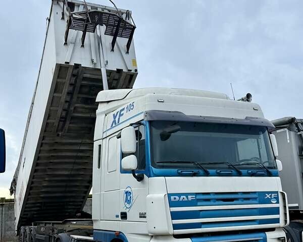 Белый Даф XF 105, объемом двигателя 12.9 л и пробегом 900 тыс. км за 33500 $, фото 1 на Automoto.ua