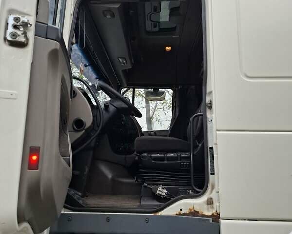 Белый Даф XF 105, объемом двигателя 12.9 л и пробегом 1 тыс. км за 28000 $, фото 4 на Automoto.ua