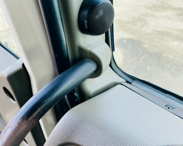 Даф XF 105 2009 у Києві на Automoto.ua Білий Даф XF 105, об'ємом двигуна 0 л та пробігом 1 тис. км за 31000 $, фото 13 на Automoto.ua
