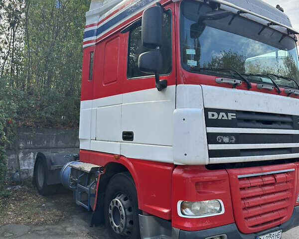 Белый Даф XF 105, объемом двигателя 12.9 л и пробегом 1 тыс. км за 6500 $, фото 2 на Automoto.ua