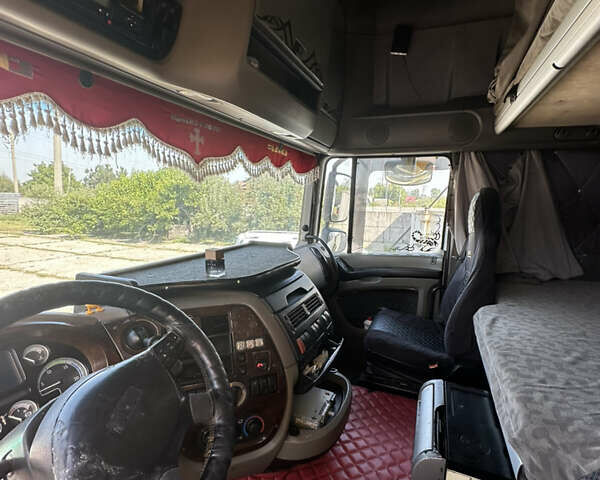 Белый Даф XF 105, объемом двигателя 12.9 л и пробегом 250 тыс. км за 10800 $, фото 5 на Automoto.ua