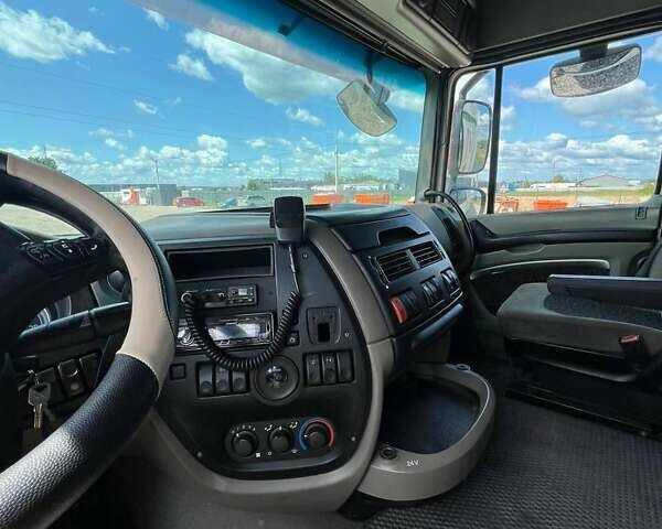 Білий Даф XF 105, об'ємом двигуна 12.9 л та пробігом 1 тис. км за 10000 $, фото 4 на Automoto.ua