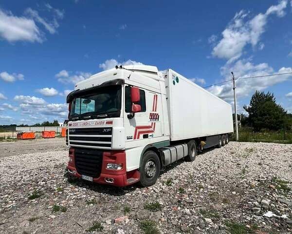 Білий Даф XF 105, об'ємом двигуна 12.9 л та пробігом 1 тис. км за 10000 $, фото 1 на Automoto.ua