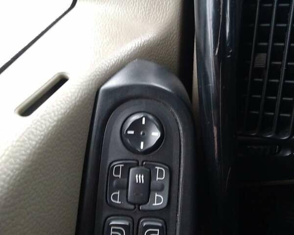 Білий Даф XF 105, об'ємом двигуна 12.9 л та пробігом 1 тис. км за 10000 $, фото 31 на Automoto.ua