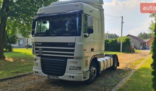 Білий Даф XF 105, об'ємом двигуна 12.9 л та пробігом 1 тис. км за 9250 $, фото 1 на Automoto.ua