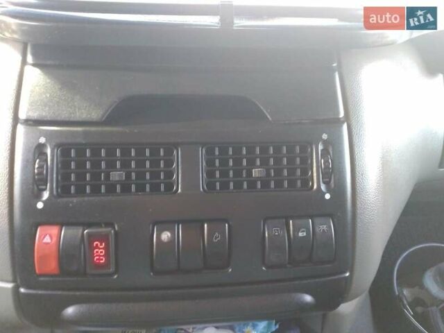 Білий Даф XF 105, об'ємом двигуна 12.9 л та пробігом 1 тис. км за 10000 $, фото 26 на Automoto.ua