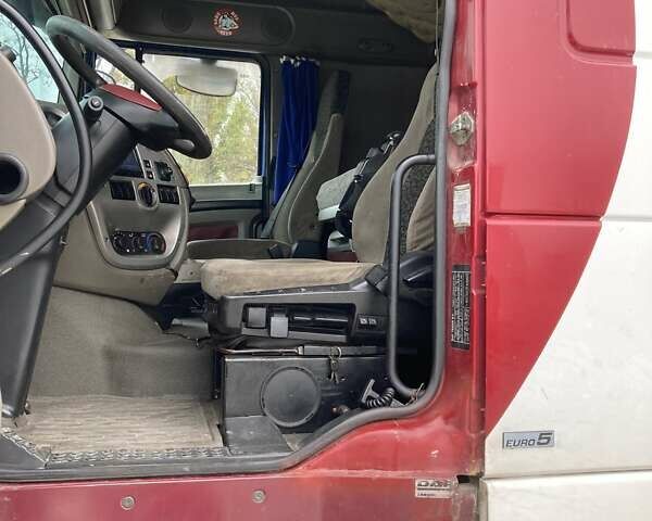 Белый Даф XF 105, объемом двигателя 12.9 л и пробегом 2 тыс. км за 13000 $, фото 13 на Automoto.ua