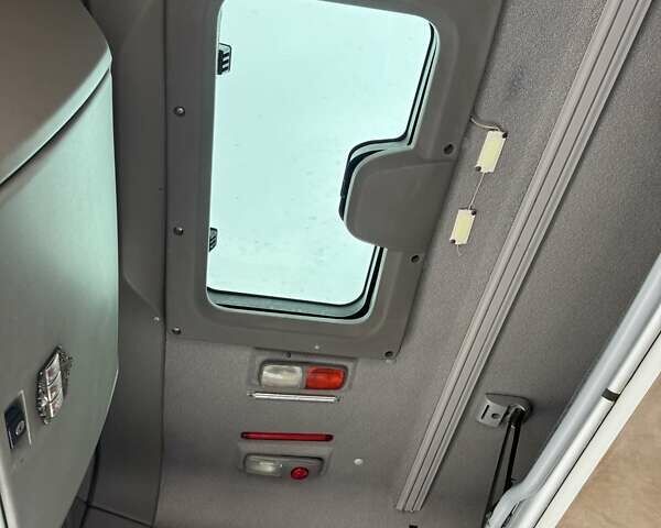 Белый Даф XF 105, объемом двигателя 12.9 л и пробегом 1000 тыс. км за 10500 $, фото 5 на Automoto.ua