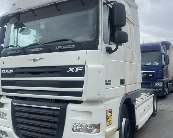 Белый Даф XF 105, объемом двигателя 12.9 л и пробегом 940 тыс. км за 11000 $, фото 3 на Automoto.ua