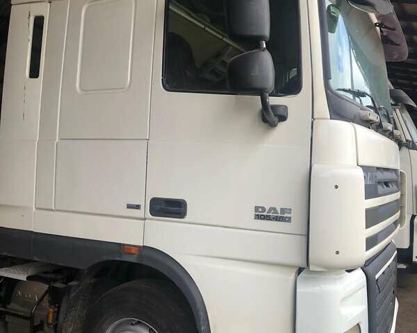 Білий Даф XF 105, об'ємом двигуна 12.9 л та пробігом 1 тис. км за 8800 $, фото 4 на Automoto.ua