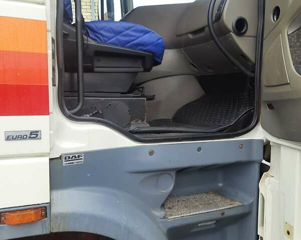 Білий Даф XF 105, об'ємом двигуна 12.9 л та пробігом 1 тис. км за 12840 $, фото 17 на Automoto.ua