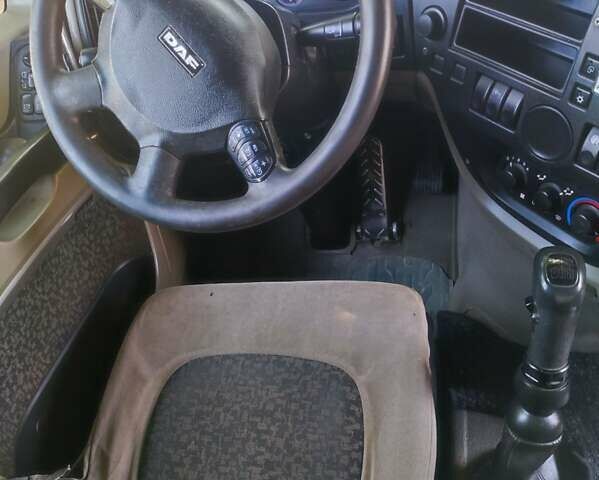 Білий Даф XF 105, об'ємом двигуна 12.9 л та пробігом 1 тис. км за 9600 $, фото 4 на Automoto.ua