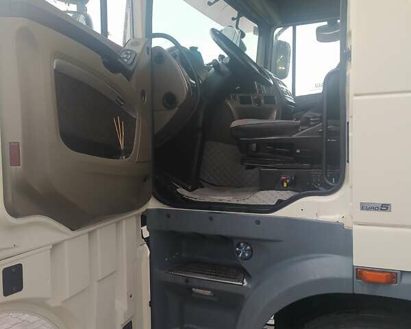 Білий Даф XF 105, об'ємом двигуна 12.9 л та пробігом 807 тис. км за 23500 $, фото 5 на Automoto.ua