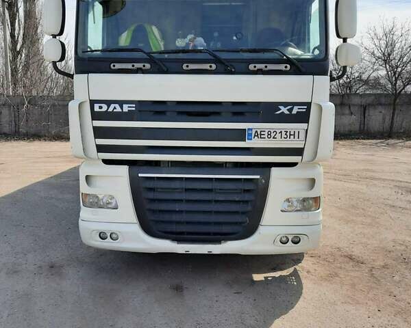 Белый Даф XF 105, объемом двигателя 12.9 л и пробегом 10 тыс. км за 13000 $, фото 1 на Automoto.ua