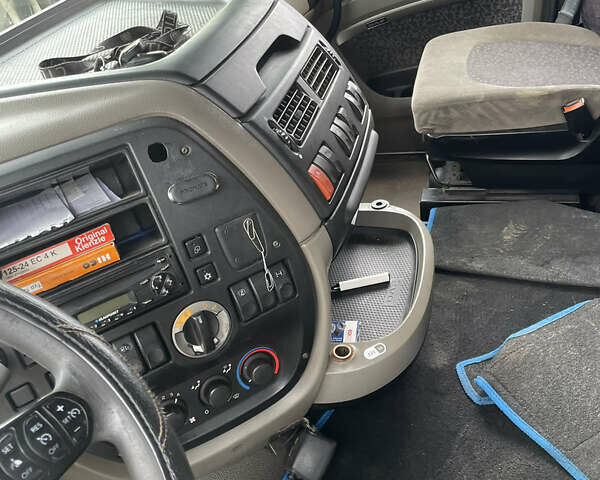 Белый Даф XF 105, объемом двигателя 0 л и пробегом 999 тыс. км за 11500 $, фото 7 на Automoto.ua